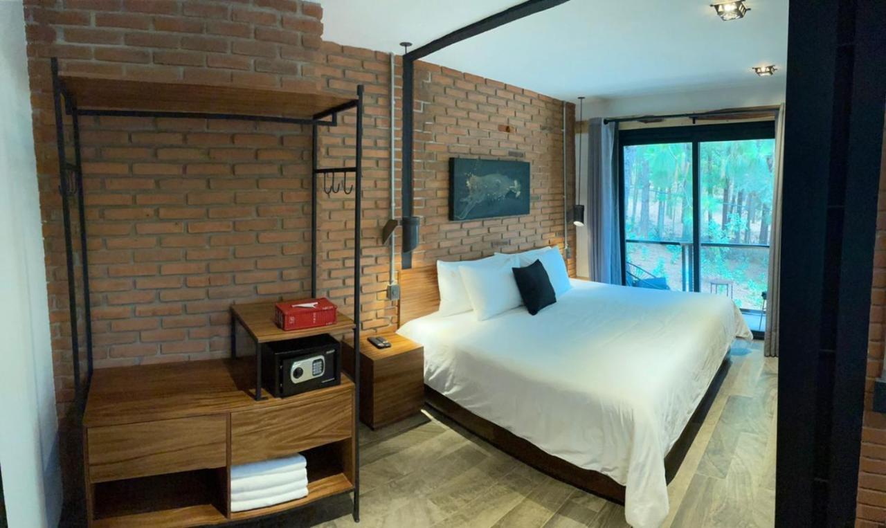 Hotel Oxu Solo Adultos Valle de Bravo Dış mekan fotoğraf
