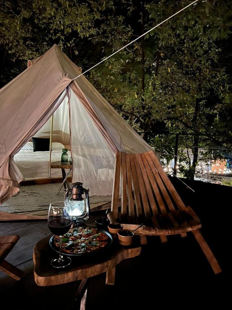 Hotel Oxu Solo Adultos Valle de Bravo Dış mekan fotoğraf