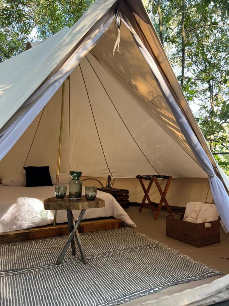 Hotel Oxu Solo Adultos Valle de Bravo Dış mekan fotoğraf